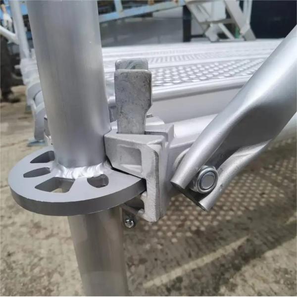 Sturdy Industrial Ringlock System Scaffolding Q235 Steel Construction for Safe Building Structures
