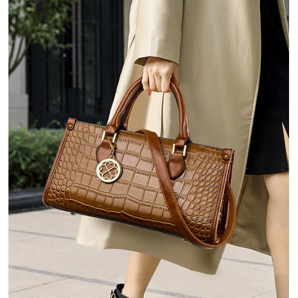 PU Women Fashion Handbag Crocodile Pattern Handbag Retro Pillow Type