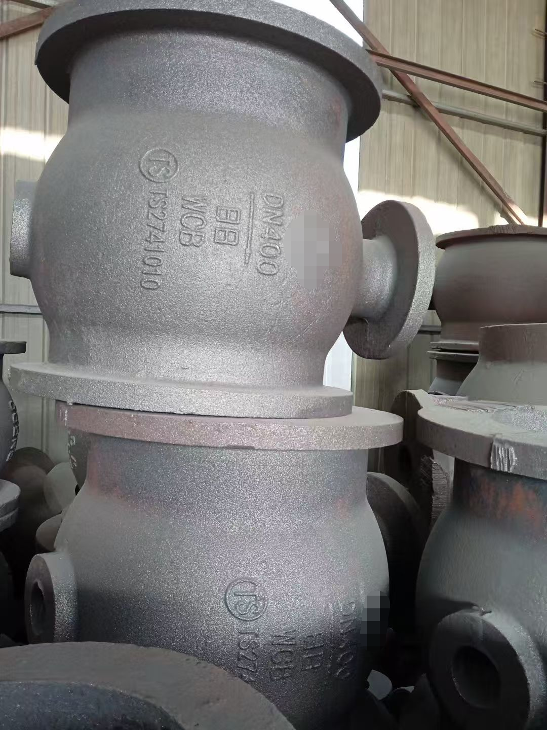WCB slurry valve with wear-resistant armor and environmental protection via sodium silicate sand casting for high dimensional stability