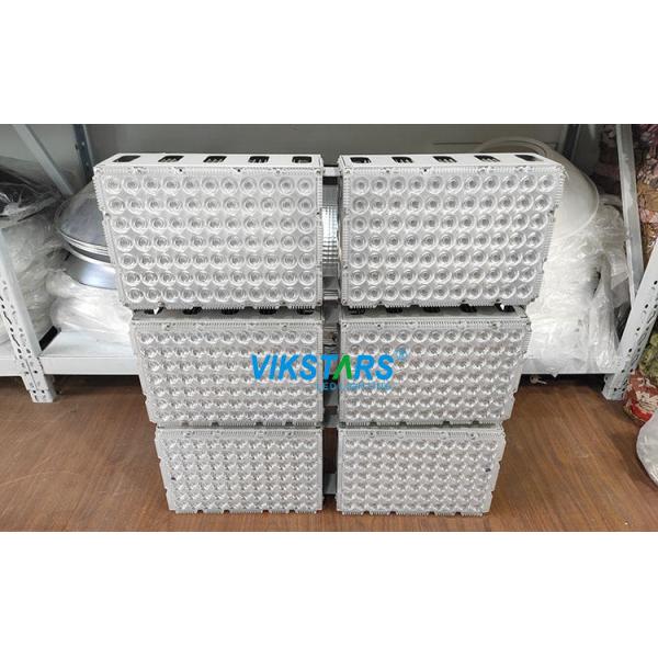 Спорт приведенные баскетбольной площадки на открытом воздухе освещая прочное 130lm/w 300w к 2700w