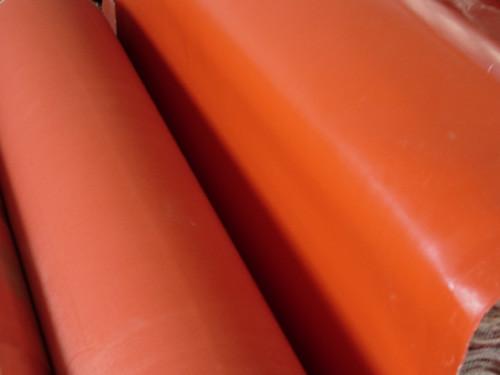 Resistencia de aceite de goma da alta temperatura roja de la hoja del silicón 3m m