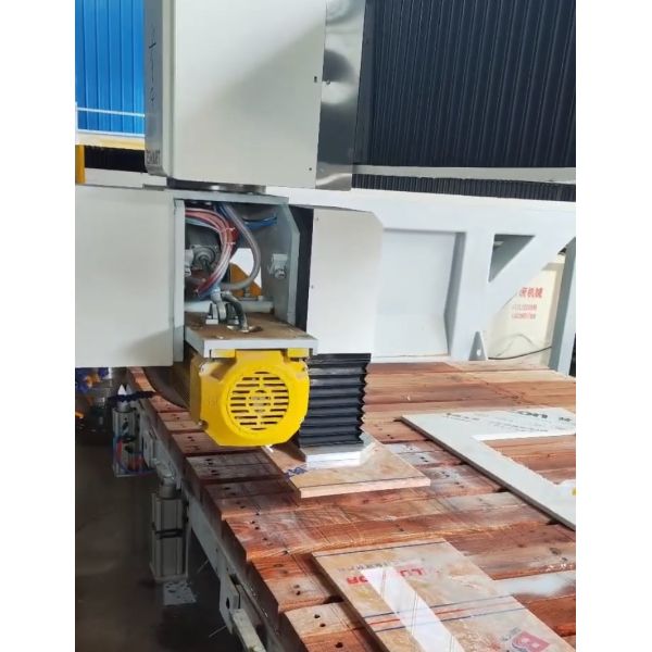 ZEUS 4 Axis 4+3 Bridge Cutting Machine Granite Marble 15KW Motor Pump CNC Stone Saw Cutter Customizable 220V/380V High Safety