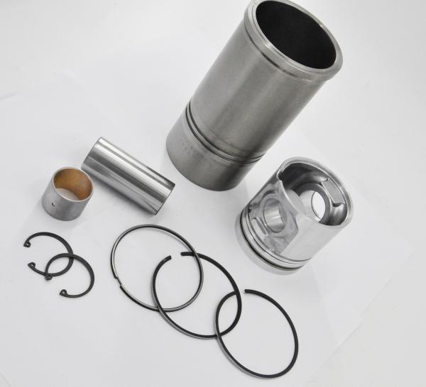 Fatigue Resistance Volvo Piston Rings Set D7D Overhaul Kit Engine Rebuild Kits
