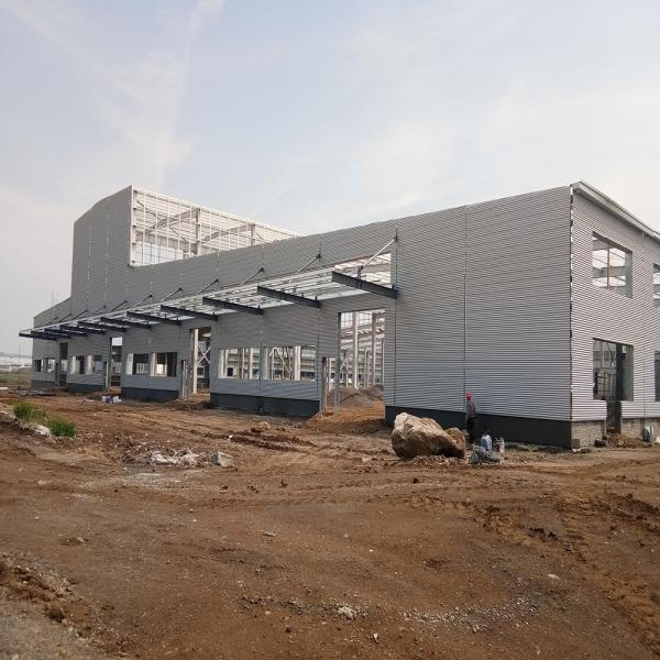 Construction de bâtiments en acier soudés