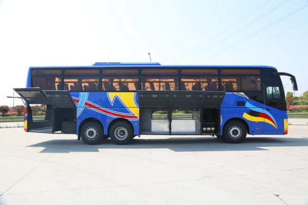 LHD/RHD 68+1 seats  Weichai 375HP Euro3 Luxury Coach Bus  YBL6121T for Sale