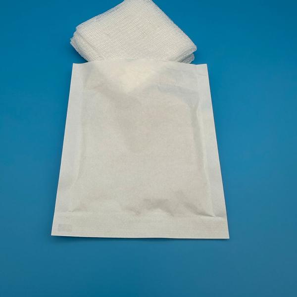 Gaze chirurgicale 100% coton de haute qualité, tampon absorbant stérile médical pour le soin des plaies