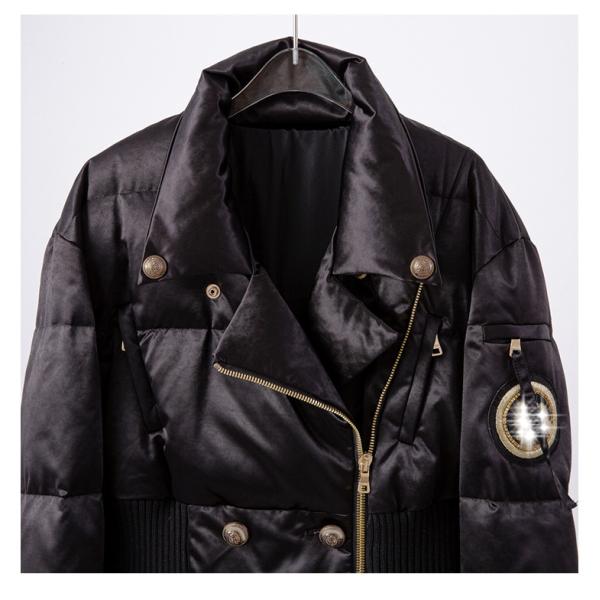 La mode 2020 les femmes de manteau de veste que verte imperméabilisent le manteau lâche a capitonné les vestes et les manteaux courts