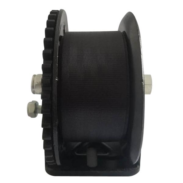 Black Portable Hand Winch With Brake 545kg Capacity With One Year Warranty