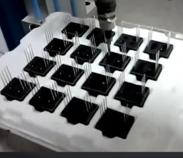 Custom Automatic 3 Axis Dispensing Equipment With Vertical Installation