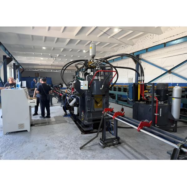 Electrical Power Infrastructure CNC Angle Steel Punching Line Steel Structure Fabrication