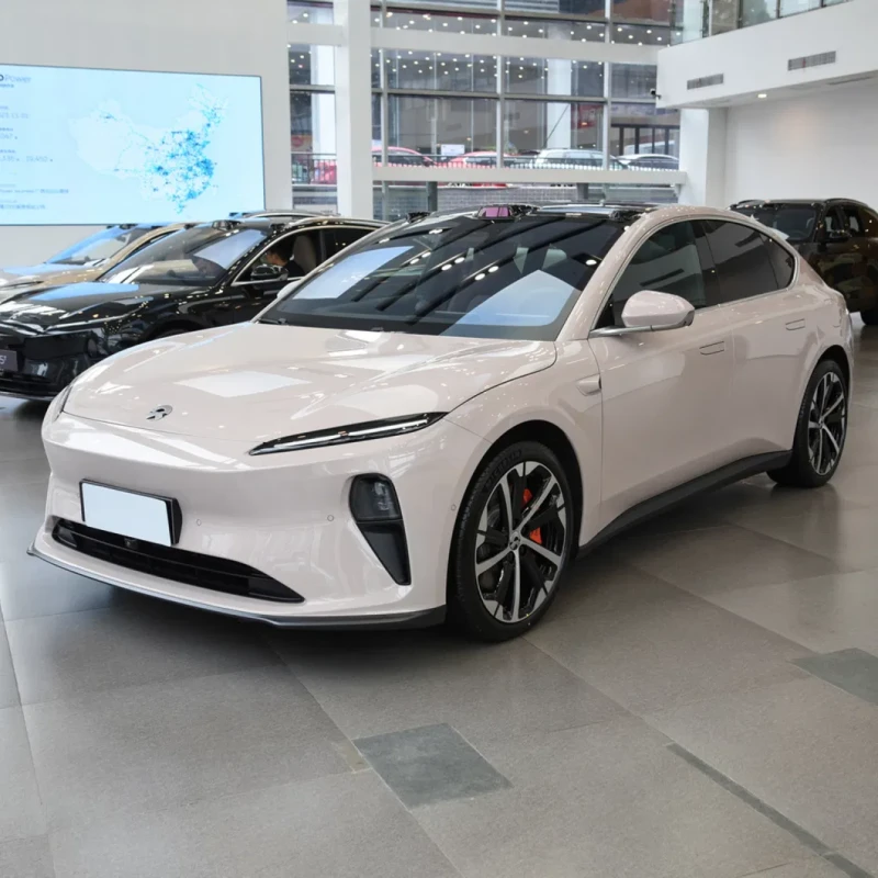 5 Seater 4WD Nio Et5 150 kwh Smart Electric Car High Power Midsize Sedan