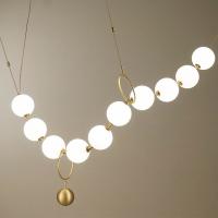 Estúdio nórdico do candelabro da bola de vidro da colar que ilumina a lâmpada decorativa moderna