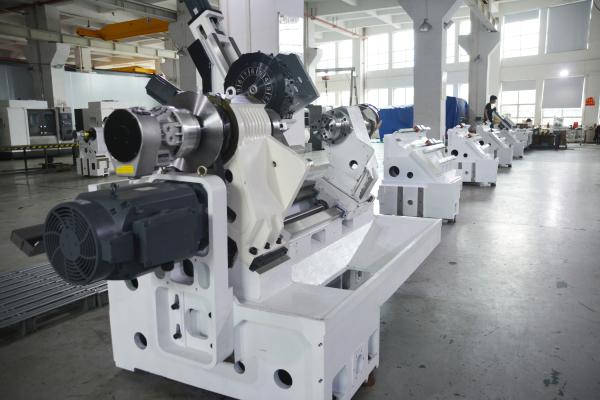 高精度 双スピンドル CNC ターン AT-360MYC2
