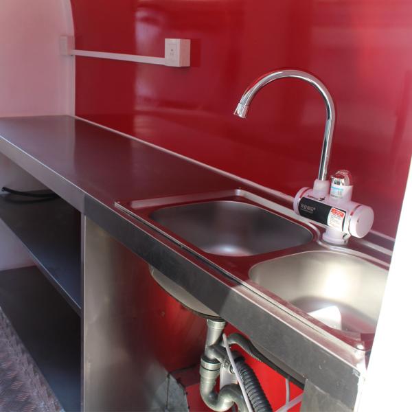 Fully Equipped Kitchen Chinese Food Mobile Cart Customized for Vending Snack Function