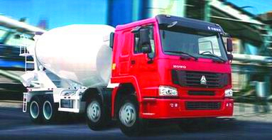 8 x 4  25 CBM Volumetric Cement Mixer Truck of Sinotruck With 1% Rate Ratio