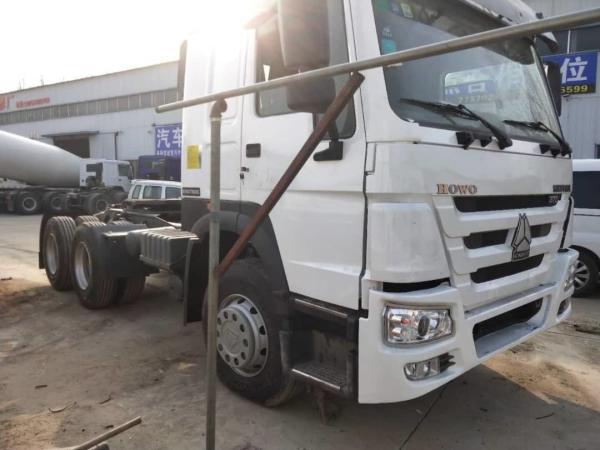 Heavy Duty Sino Truck 6x4 Left Hand Drive Tractor Unit