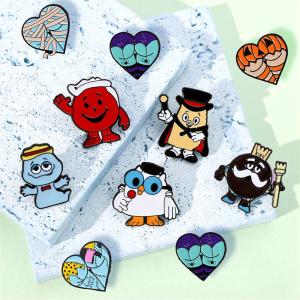 Настроенный логотип эмалированные лапельные значки Милая металлическая эмблема Золотопокрытый значок