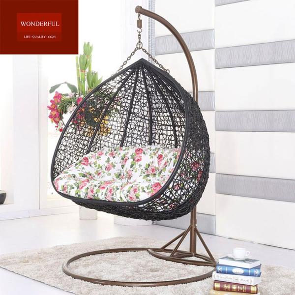 Metal Frame Patio Rattan Swing Chair Double Hanging Design for Outdoor Comfort and Style