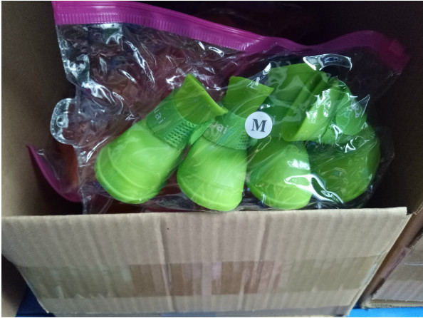 Pet supplies silicone rain boots, non-slip pet shoes, candy color fashion cute dog shoes,red,yellow,pink,black;