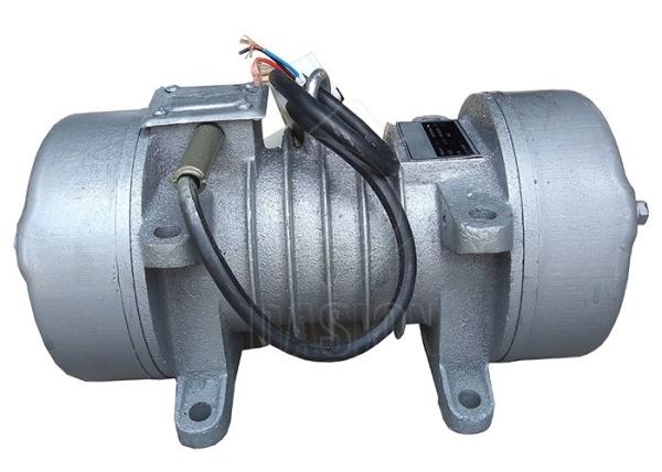 ZF Series External Portable Electric Concrete Vibrator 120 / 110mm Installation Size