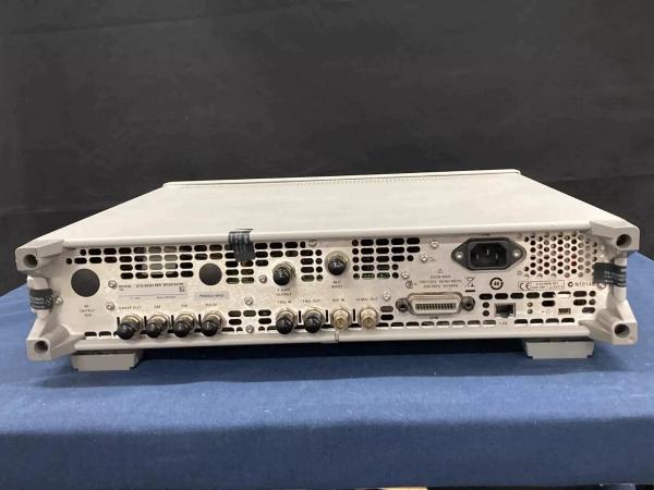 Agilent N5183A 20 GHz MXG Signal Generator Analog High Power