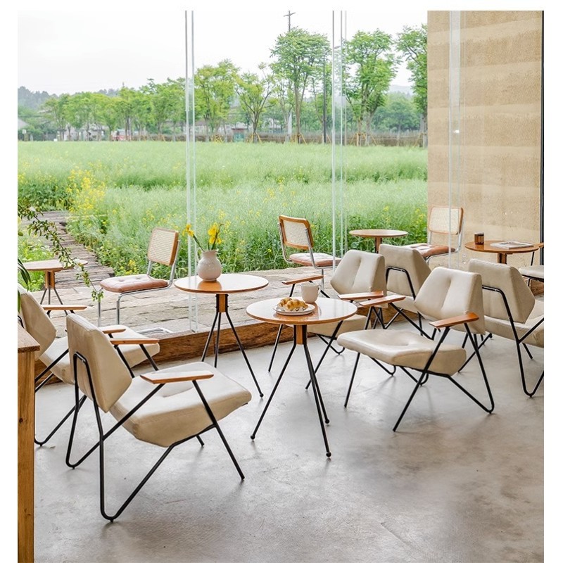 Commercial Coffee Shop Table and Chair Combination Negotiation Area Music Restaurant Leisure Chair Furniture