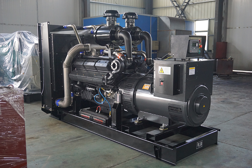 801 KVA To 1800 KVA Industrial Power Generator With Digital Control Panel And Water Cooled System