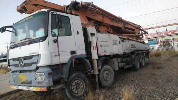 Precio accesible 2012 Zoomlion Cifa camión de bombeo de hormigón 52 metros con alcance horizontal de 46,8m