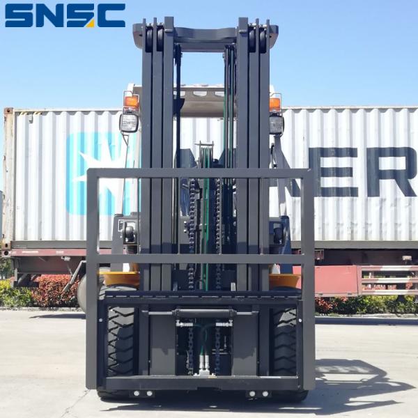 3T Natural Gas Propane Forklift Heavy Duty LPG Powered Forklift SNSC