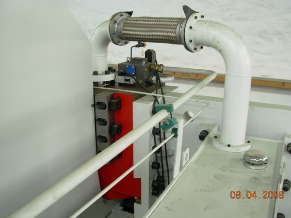 Обработка плит с помощью ЧПУ Гидравлический прессовый тормоз 600 Т Давление Сертификат CE