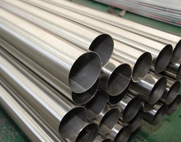 Tubulação de aço inoxidável sanitária sem emenda AISI 304/316L 150mm