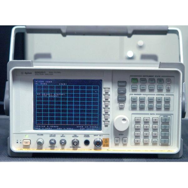Durable Portable RF Spectrum Analyzer 30 Hz to 13.2 GHz with -151 dBm Noise Level
