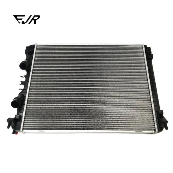 670038340 670030844 670107326 6700087 Coolant Radiator For Ghibli Quattroporte Levante