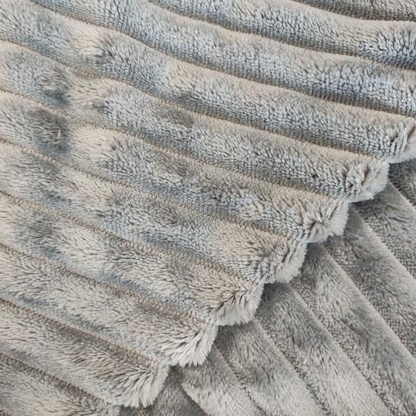 150D Jacquard Flannel Fleece Fabric Knitted In Various Colors 270 GSM