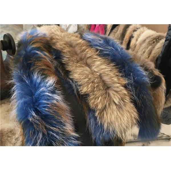 Ajuste lujoso superior de la bufanda del cuello de la piel del mapache del color natural para la ropa