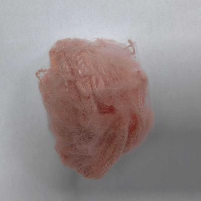 Fibra de poliéster colorida de qualidade resistente ao fogo, tintada com crimp personalizável