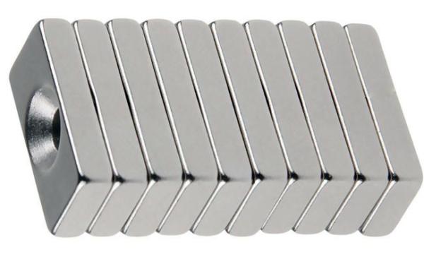 ímãs escareados bloco do neodímio N35 de 20*10*3mm com furo do parafuso