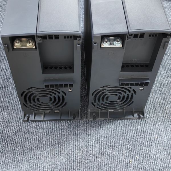 100% Genuine Danfoss Vlt Micro Drive FC 51 FC-051P15KT4E20H3BXCXXXSXXX 132F0059  for Compressor Fan