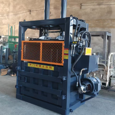 Vertical Design Hydraulic Scrap Baler Durable Wear Resistant Chamber
