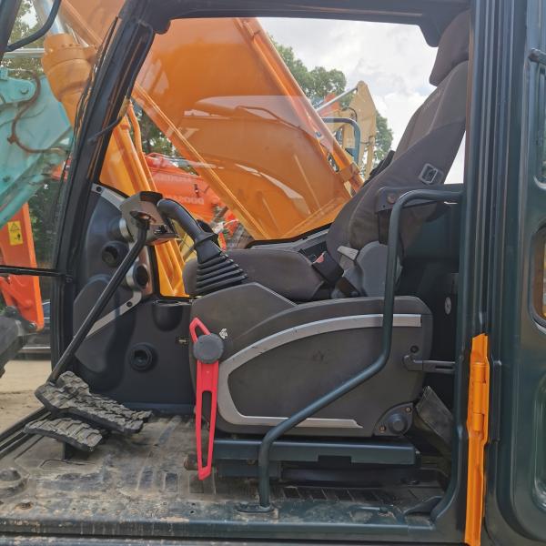 Year 2017 Used R220-9S Excavator Ideal for Middle East and South America Construction