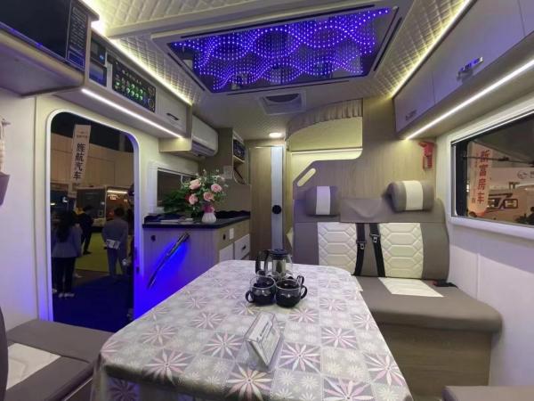 IVECO Autocaravanas Caravana 1500kg Max Carga Útil 8AT Transmissão automática