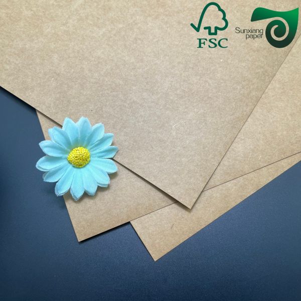 FSC Bleached Machine Glazed Kraft Paper  300gsm 350gsm  Food Grade Packaging Solution