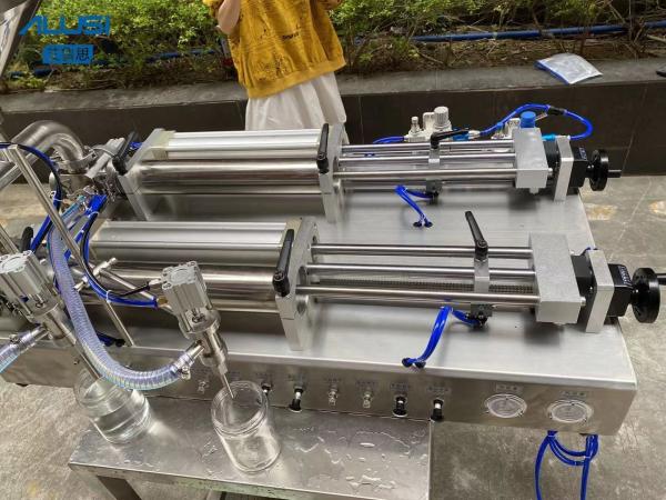 Máquina de enchimento líquida pneumática de enchimento da máquina líquida do SUS 304/316L Semi-auto