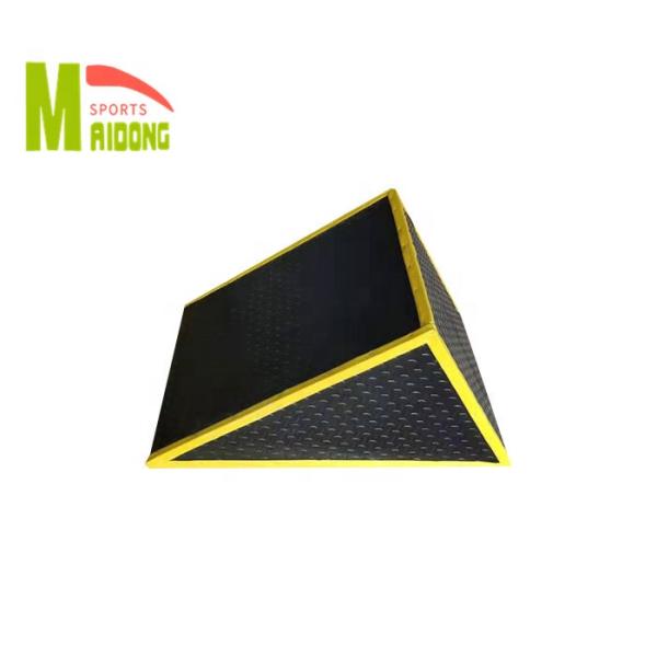 Fitness Equipment Wooden Tripod for Children's Parkour Training and Sensory Development