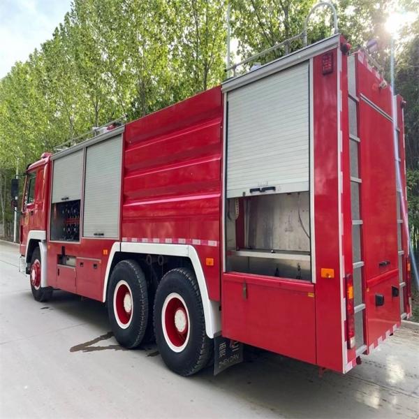 Good Condition Red Diesel Fuel Type Howo Fire Fighting Truck 16cbm Manual Transmission