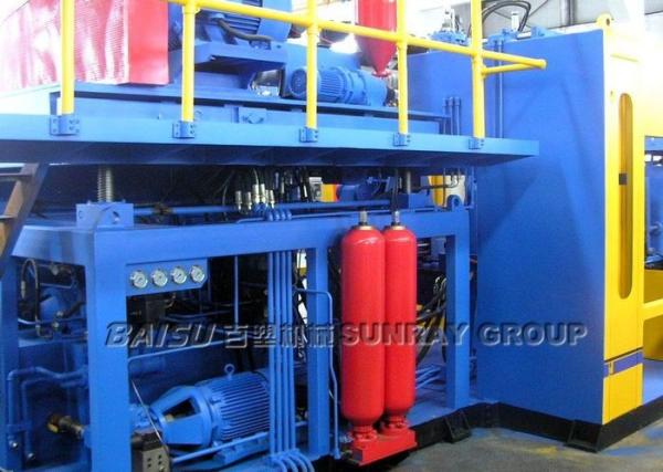 High Output Plastic Water Tank Making Machine , Triple Head Small Blow Moulding Machine SRB80D-3