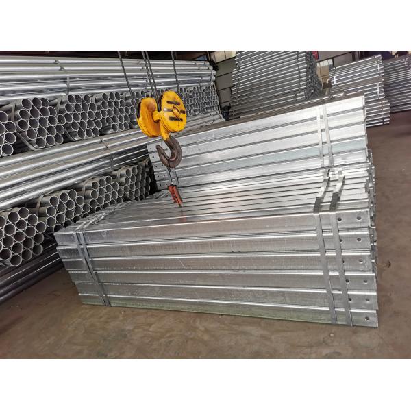 Безопасность дорожного движения Долговечность Время ограждения 4x4 Зацинкованные квадратные трубы Металлический забор пост