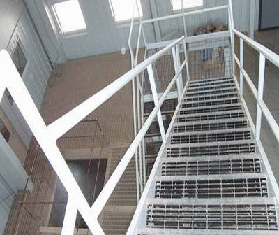 Serrated гофрированным листом проступь лестницы решетки Адвокатуры 25x5