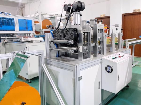 Máquina de fabricação de sacos pequenos com efeito principal.