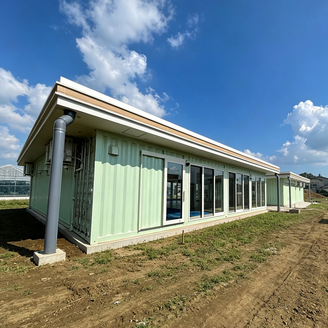 Rectangular Container House Prefab Steel Composite Modular House Outdoor Steel Container for Factory Agriculture